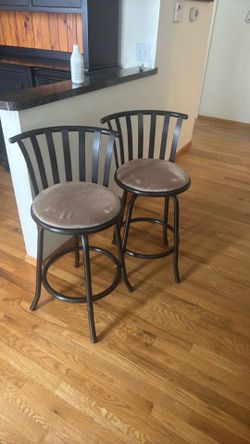 To swivel bar chairs