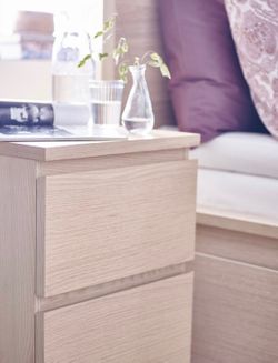 Night stand