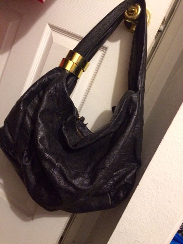 Leather like purse euc