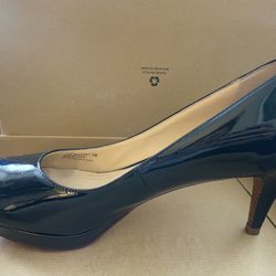Cole Haan Chelsea Low Pump Navy Blue Patent Size 9