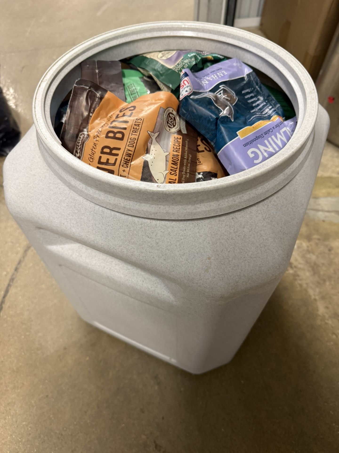 Dog Bin And treats