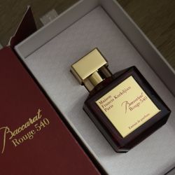 Bacarat 540 Extract De Parfum 2.4oz