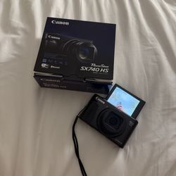 Canon  Powershot SX 740 Hs Digital Camera