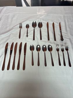 Mixed Stainless Steel Flatware Set