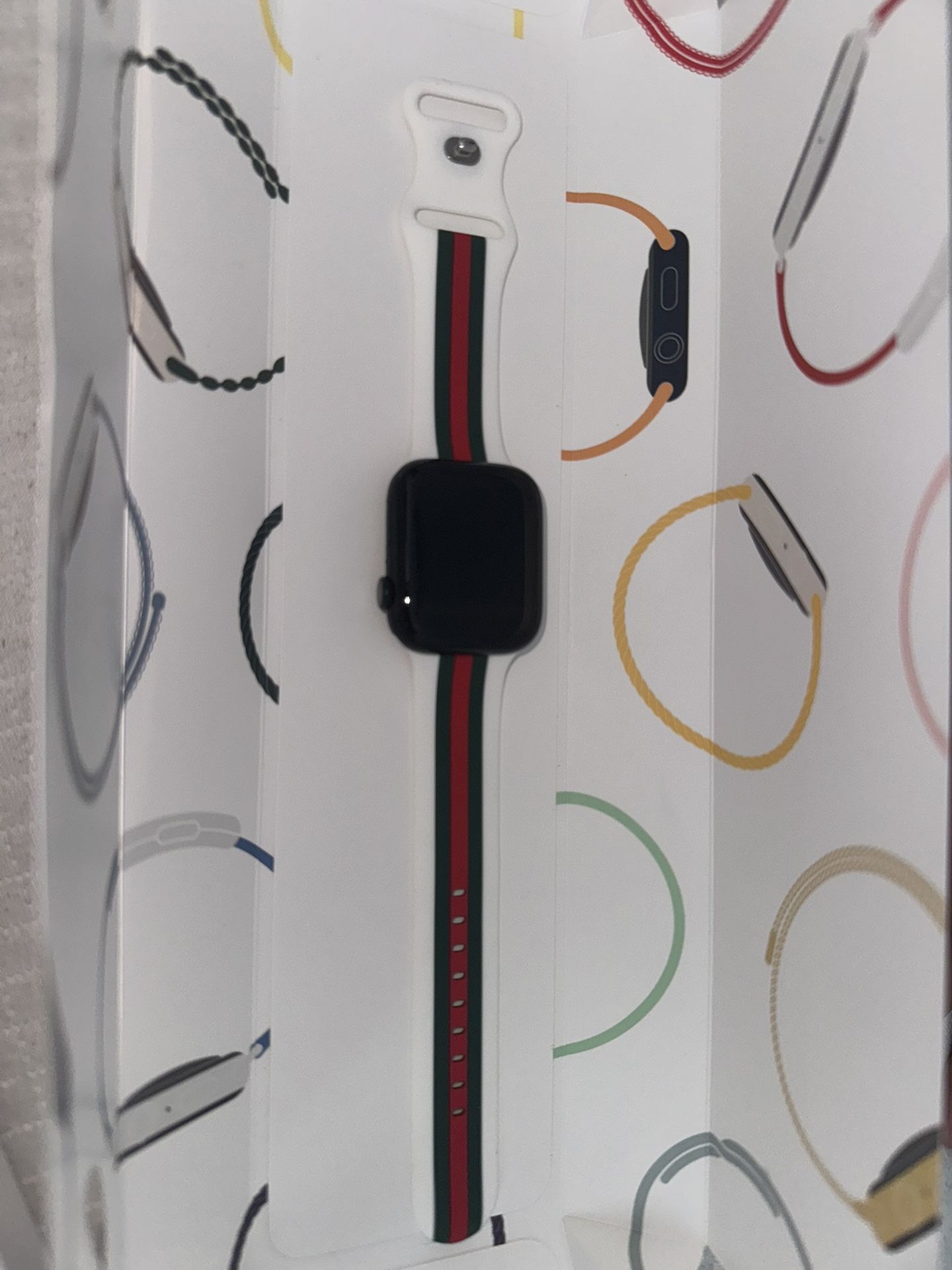 Apple Watch Series “8”