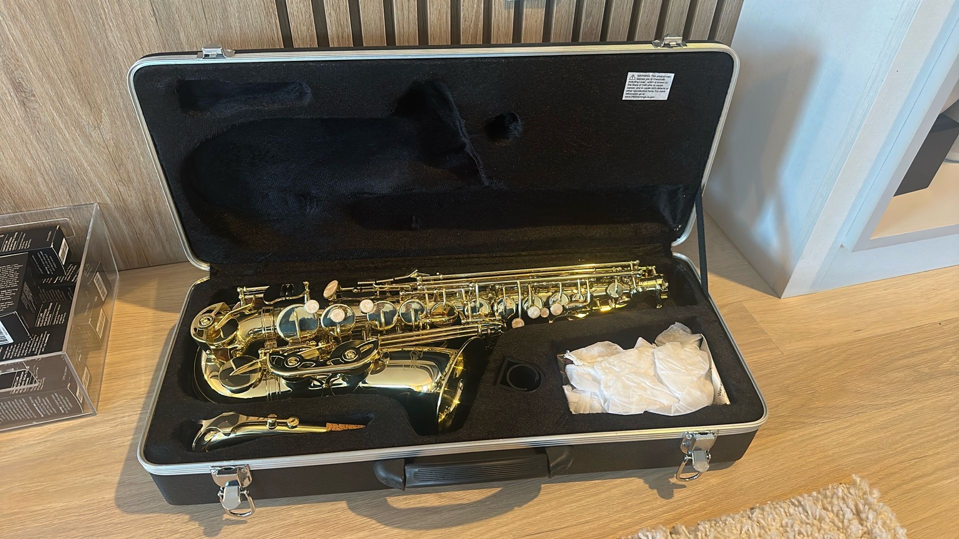 Saxophone With Cadê