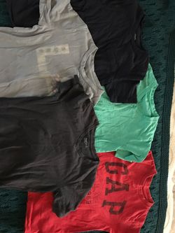 Boys Gap 6/7 t shirt