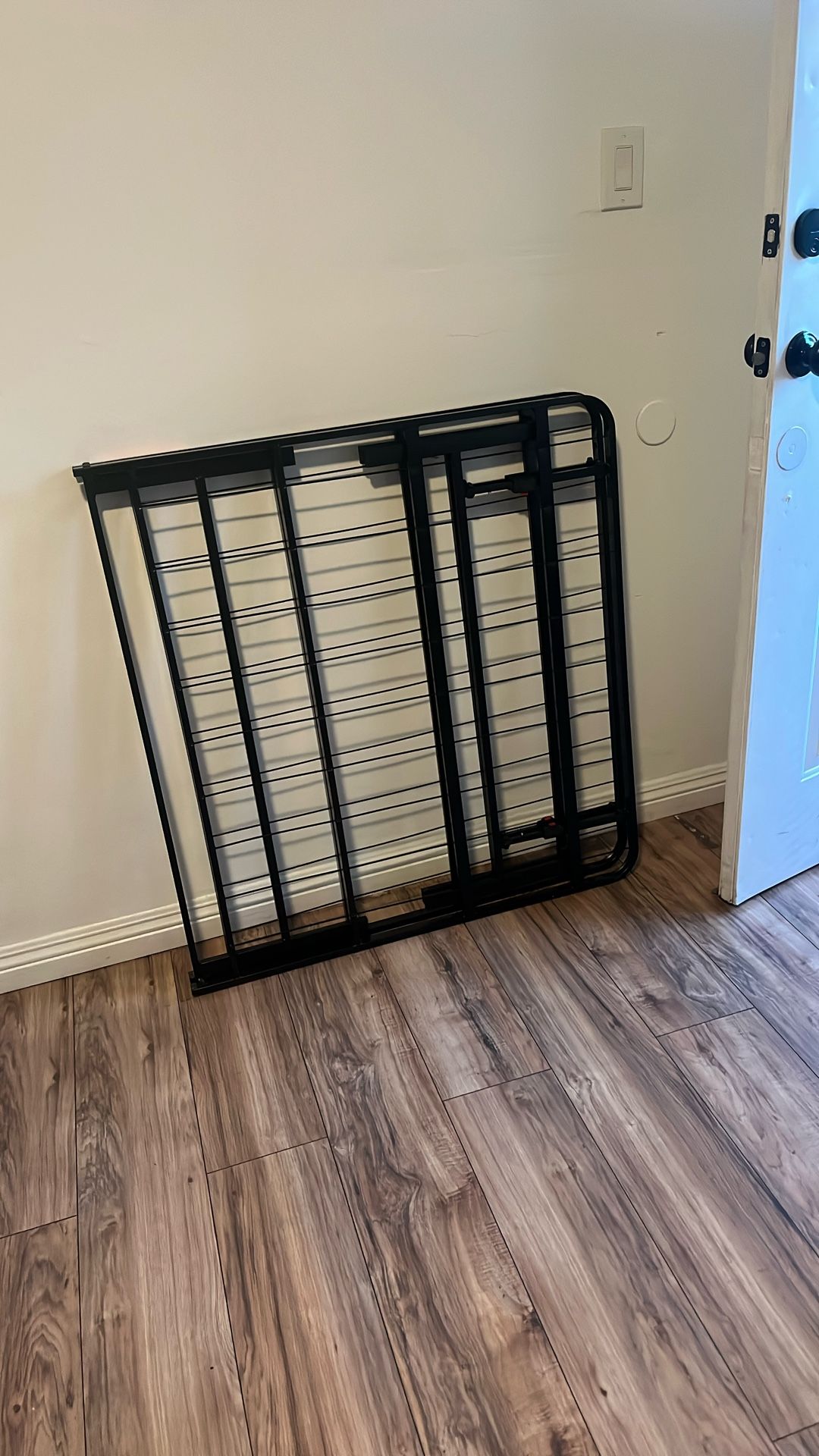 Twin Size Metal Bed Frame