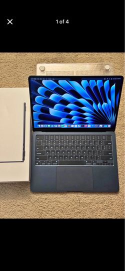 MacBook air m2 256 gb