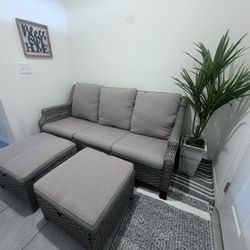 Wicker 3 Seat couch With Cushions BRAND NEW