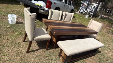 Diner table solid wood