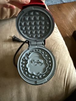 Like new Santa Waffle maker