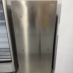 PFV13086 upright freezer