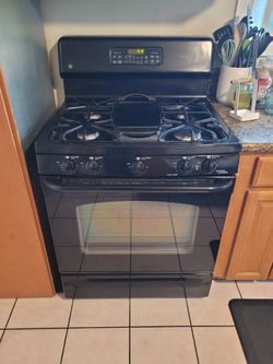 GE gas oven