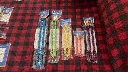 Knifty Knitter looms and knitting tools huge lot
