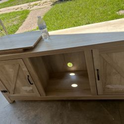 Farmhouse Barn Door Tv Stand 