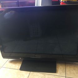 Plasma ( Panasonic ) Tv 47"