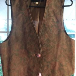 Women’s Leather Vest (Wilson’s Leather) Size LG/XL $20 OBO