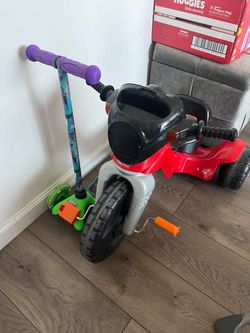 Fisher-Price Kids Trike and Scooter Bundle