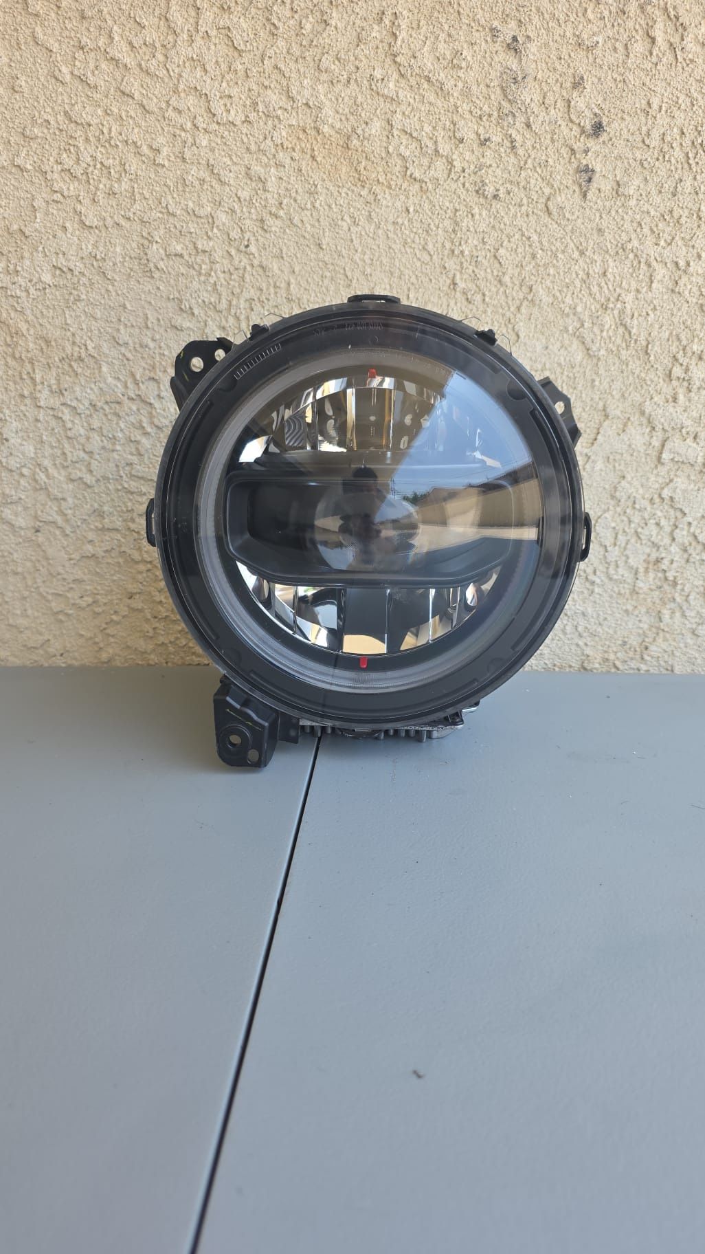 Jeep Wrangler Gladiator Left Side Headlight 2018-2023