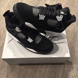 Jordan 4 White Thunder 