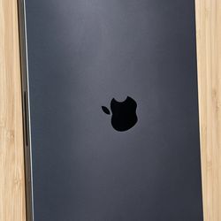 Apple MacBook Pro Max M3 32GB 1TB