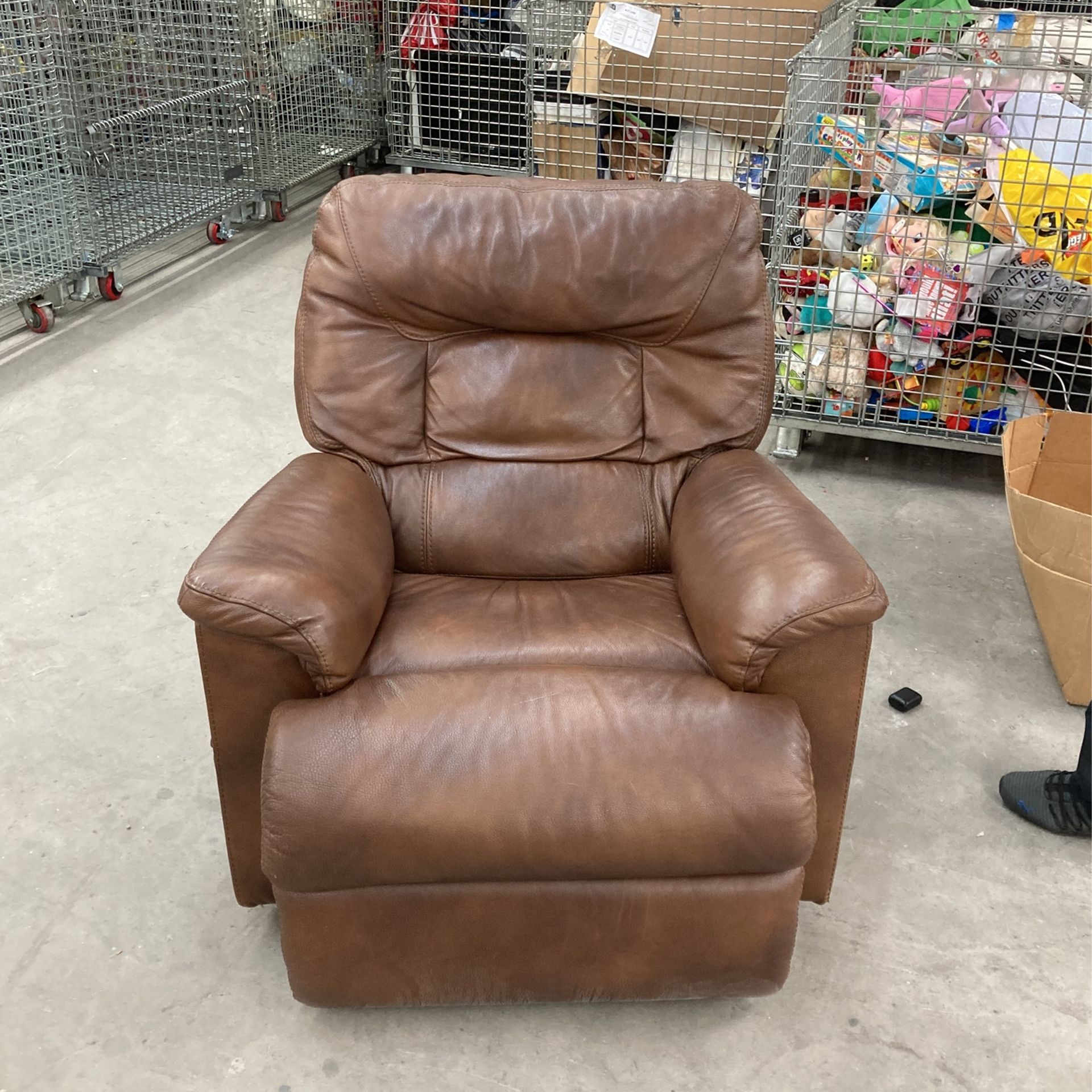 Leather Recliner Goodwill Sawtelle #22