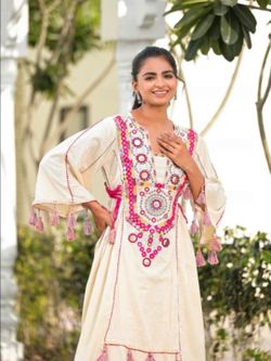 Cream Embroidered Kurta with Tassel Sleeves Small
