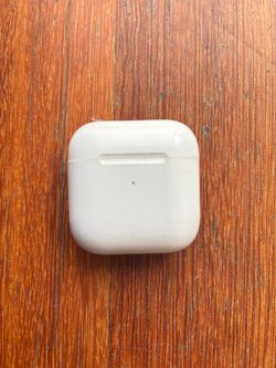 AirPods Charging Case