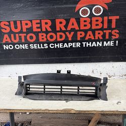 2016 Rogue Air Shutter OEM 2020