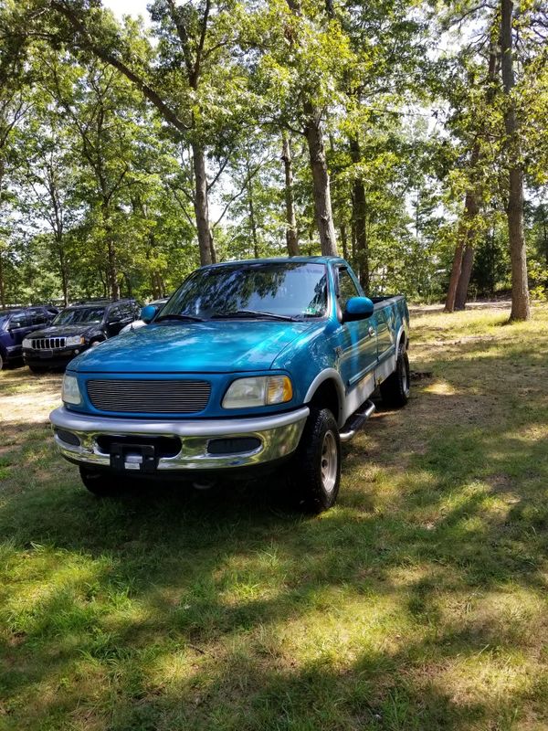 Ford f150 triton v8 years 1999 for Sale in Pleasantville, NJ OfferUp