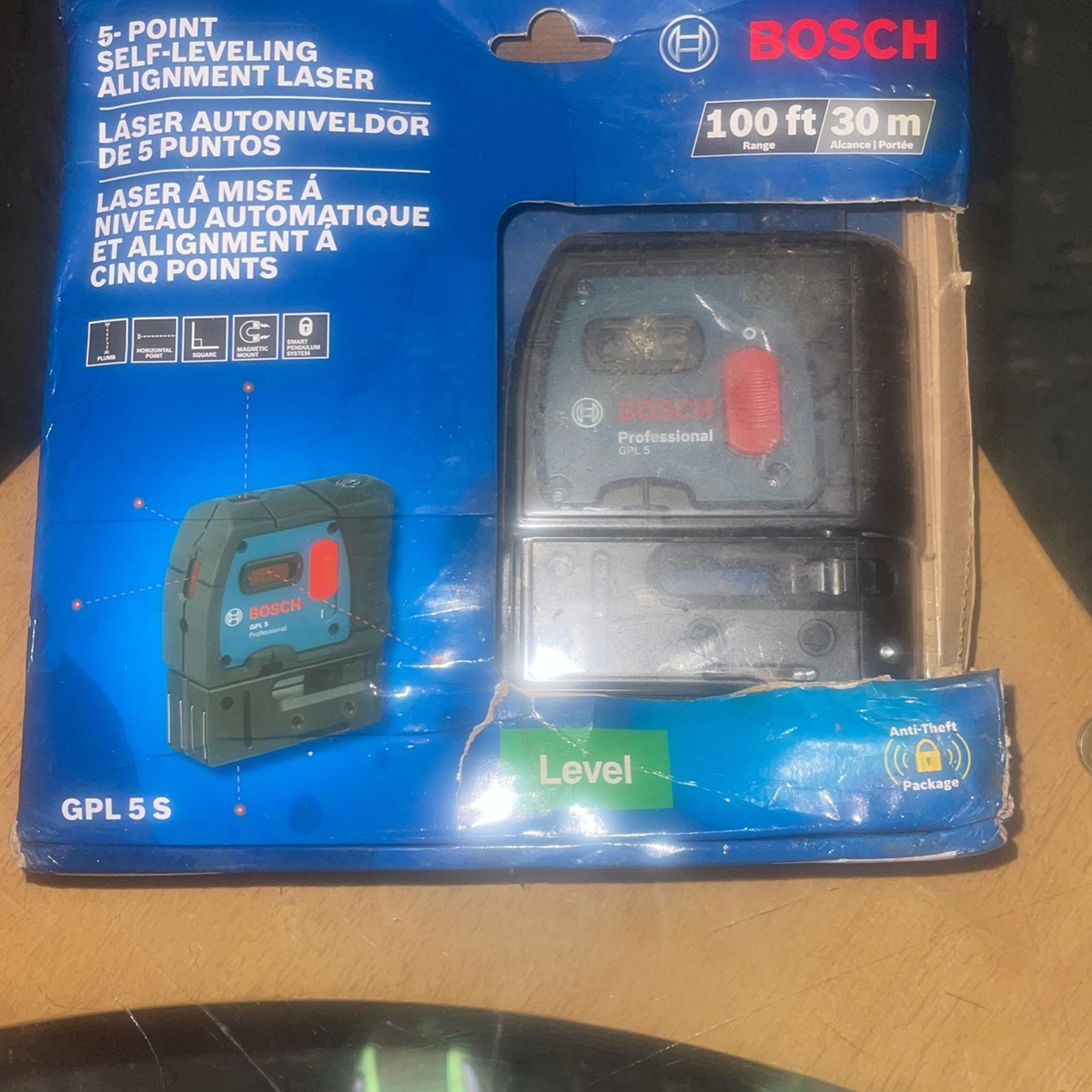 Bosch 100 ft. 5 Point Plumb and Square Laser Level Self Leveling