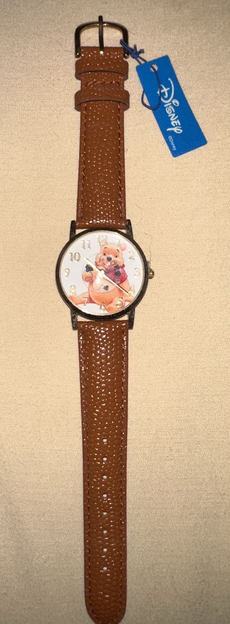 NWT RARE DISNEY WINNIE THE POOH WATCH W/ CIRCLING BEES