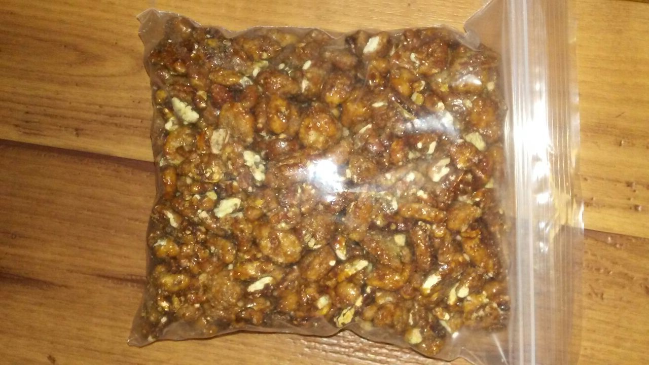 Fresh Glazed Pecans $6.00