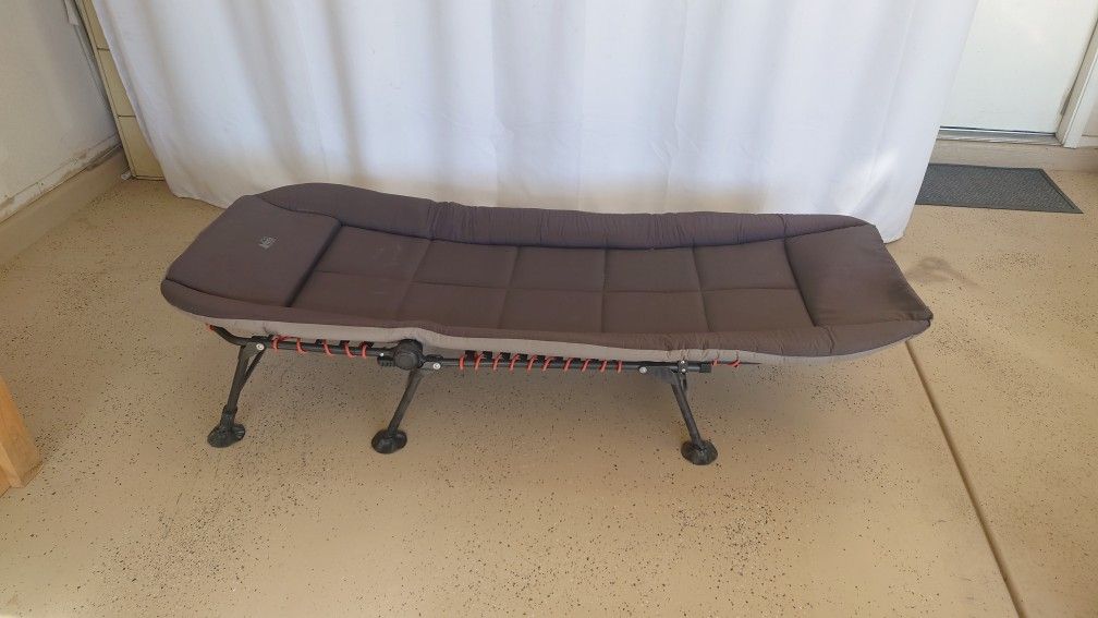 REI Kingdom Cot