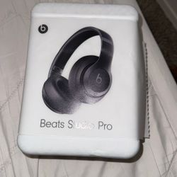 Beats Studio Pro