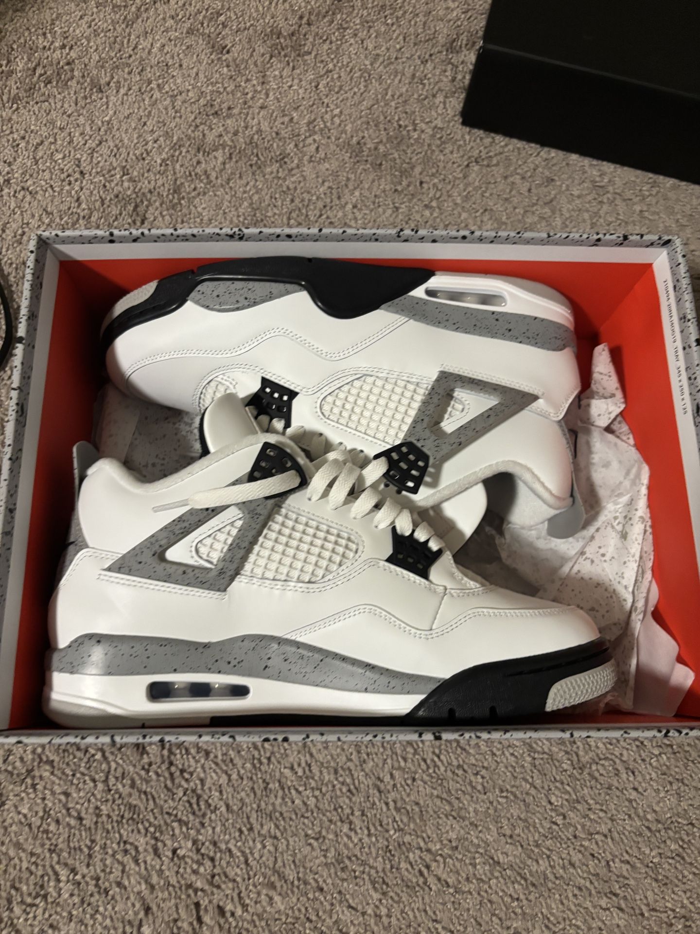 Air Jordan 4 White Cement