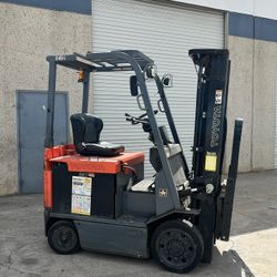 Toyota Electric Forklift 