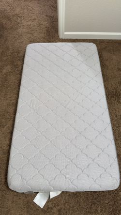 Newton Baby Waterproof Crib Mattress and Toddler Bed - Ultra-Breathable Proven to Reduce Suffocation Risk, Washable Core & Cover, All-Stages, Infant t
