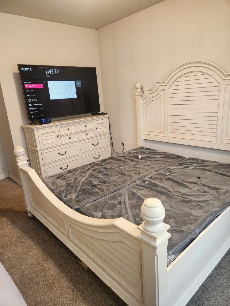 Bed Room Set Plus 65 Inch LG UHD TV