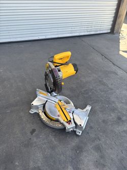 15 Amp Corded 10 in. Compound Single Bevel Miter Saw 