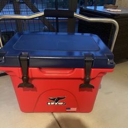 20 QUART ORCA COOLER 