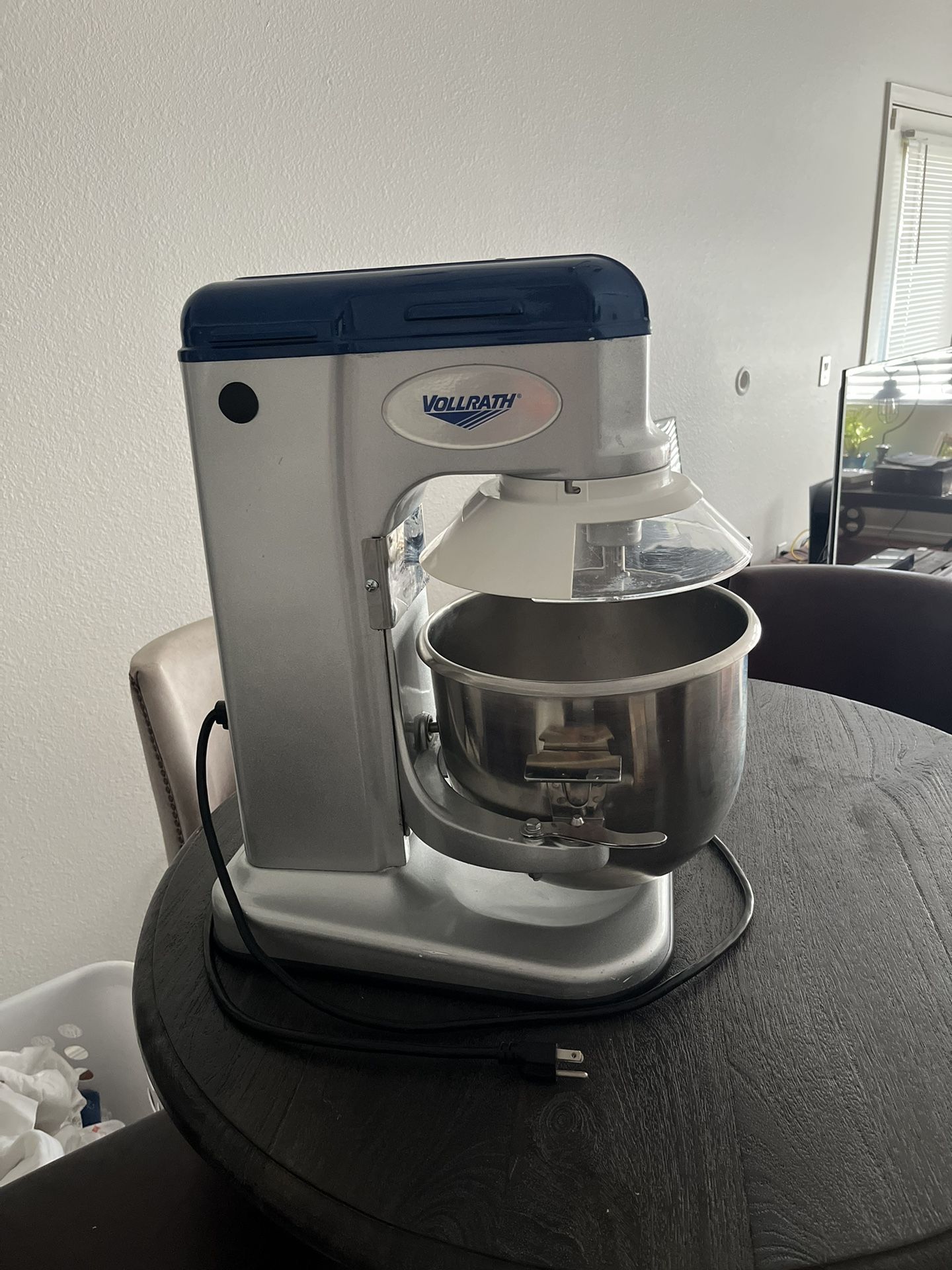 VollRath MIX1010 Commercial Restaurant Mixer