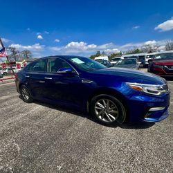 2020 KIA Optima