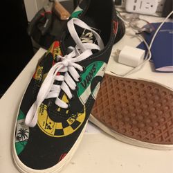 Vans Shoes Like Née Size 8