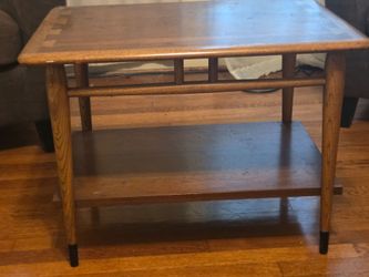LANE SIDE TABLE