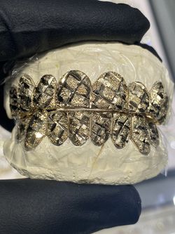 Gold Grillz 8&8 Top N Bottom 