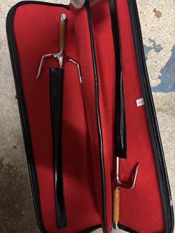Martial Arts Sais with Leather Carrying Case, Lightly Used
