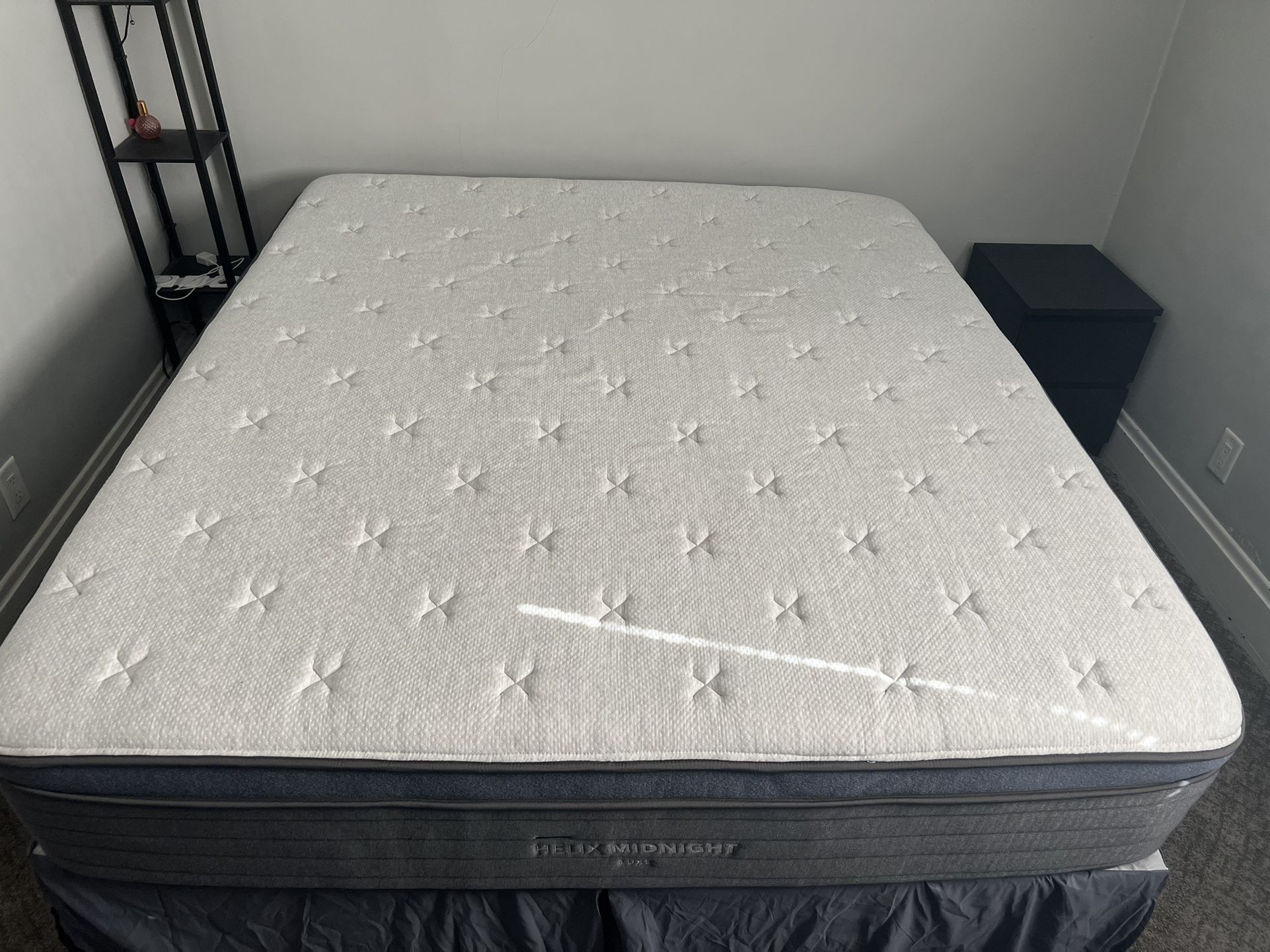 Helix Midnight Luxe California King Mattress + Box Spring And Frame