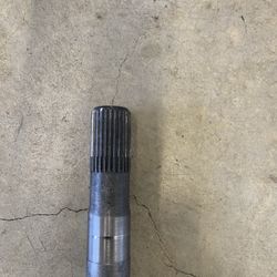 Jeep XJ Dana 30 axle shafts and wheel hubs.
